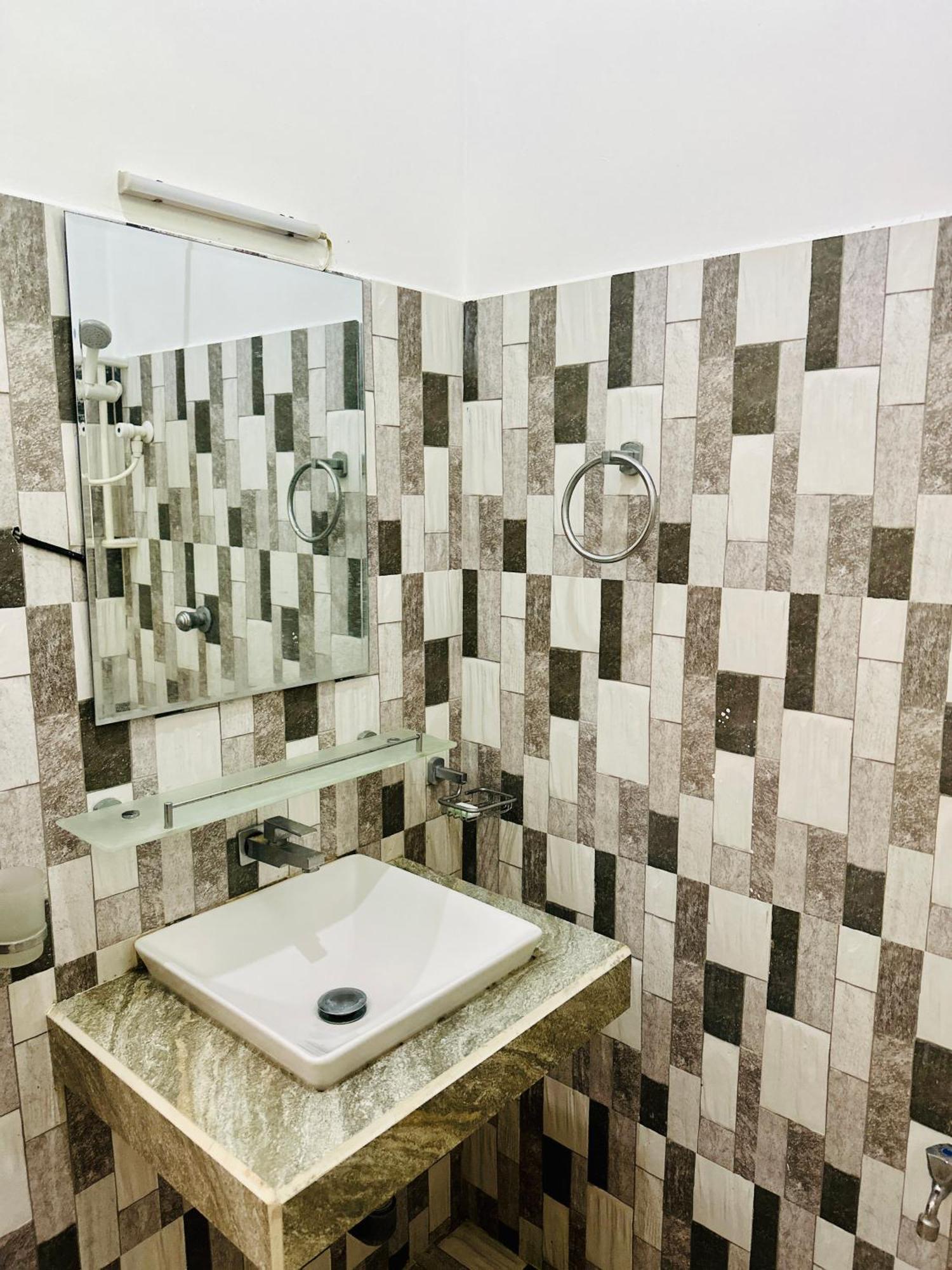 Aroma Villa Homestay Polonnaruwa Dış mekan fotoğraf