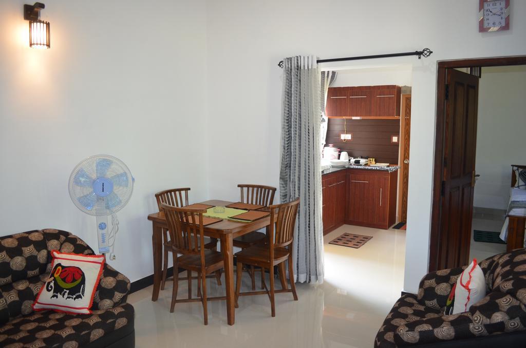 Aroma Villa Homestay Polonnaruwa Dış mekan fotoğraf